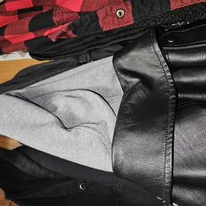 review image 0