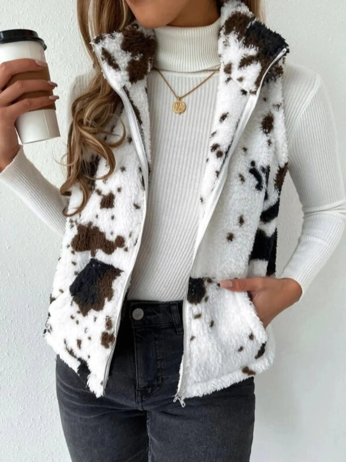 Women's Cow Print Zip Up Plush Gilet , Casual Pocket Collared High Neck Vest Outerwear for Fall & Winter, Clothing Tops for Lady Daily Wear, Comfort W