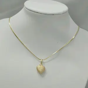 Cadena colita con pequeño corazón inflado 17.5 inches. Laminado de alta calidad