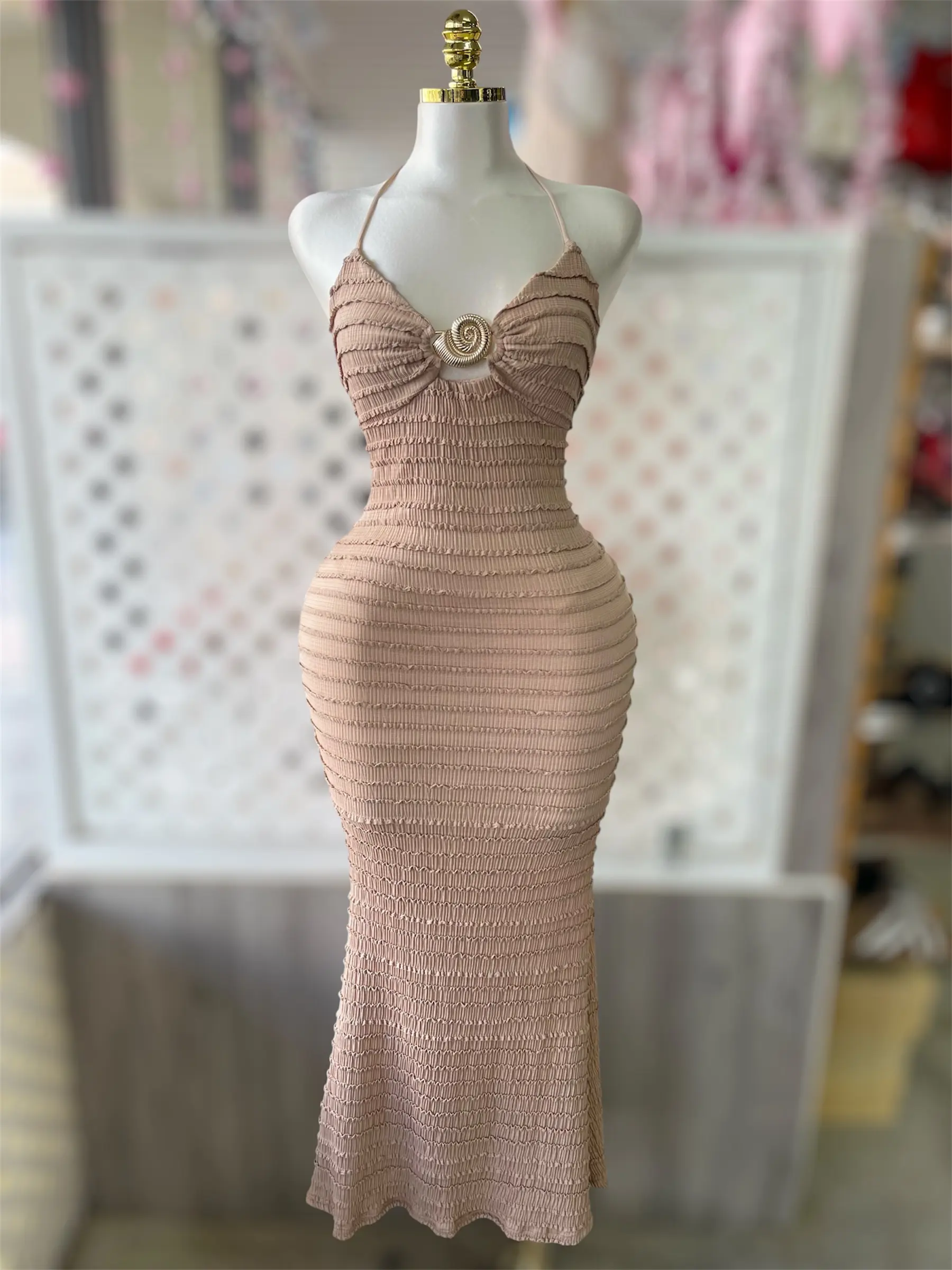 ariel halter maxi dress Ariel Halter Neck Long Dress  Feminine Vacation-Ready Style