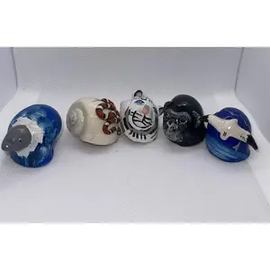 3d Assorted Painted Shells 1.25"-2". Pack of 5. Pack of 10