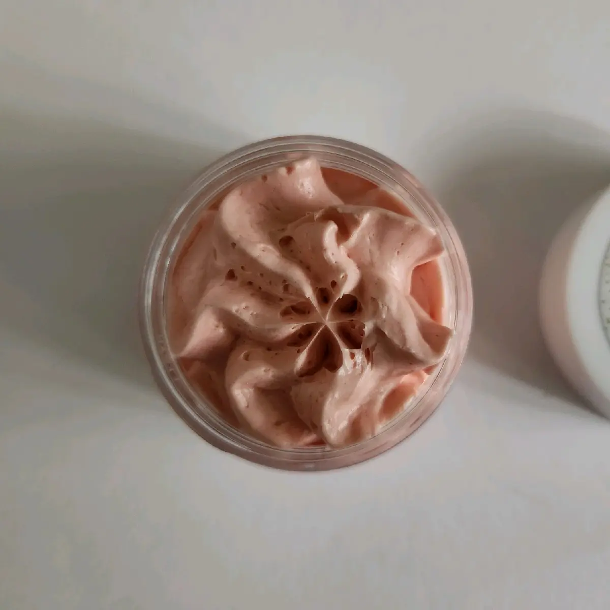 whipped body lotion apple cinnamon