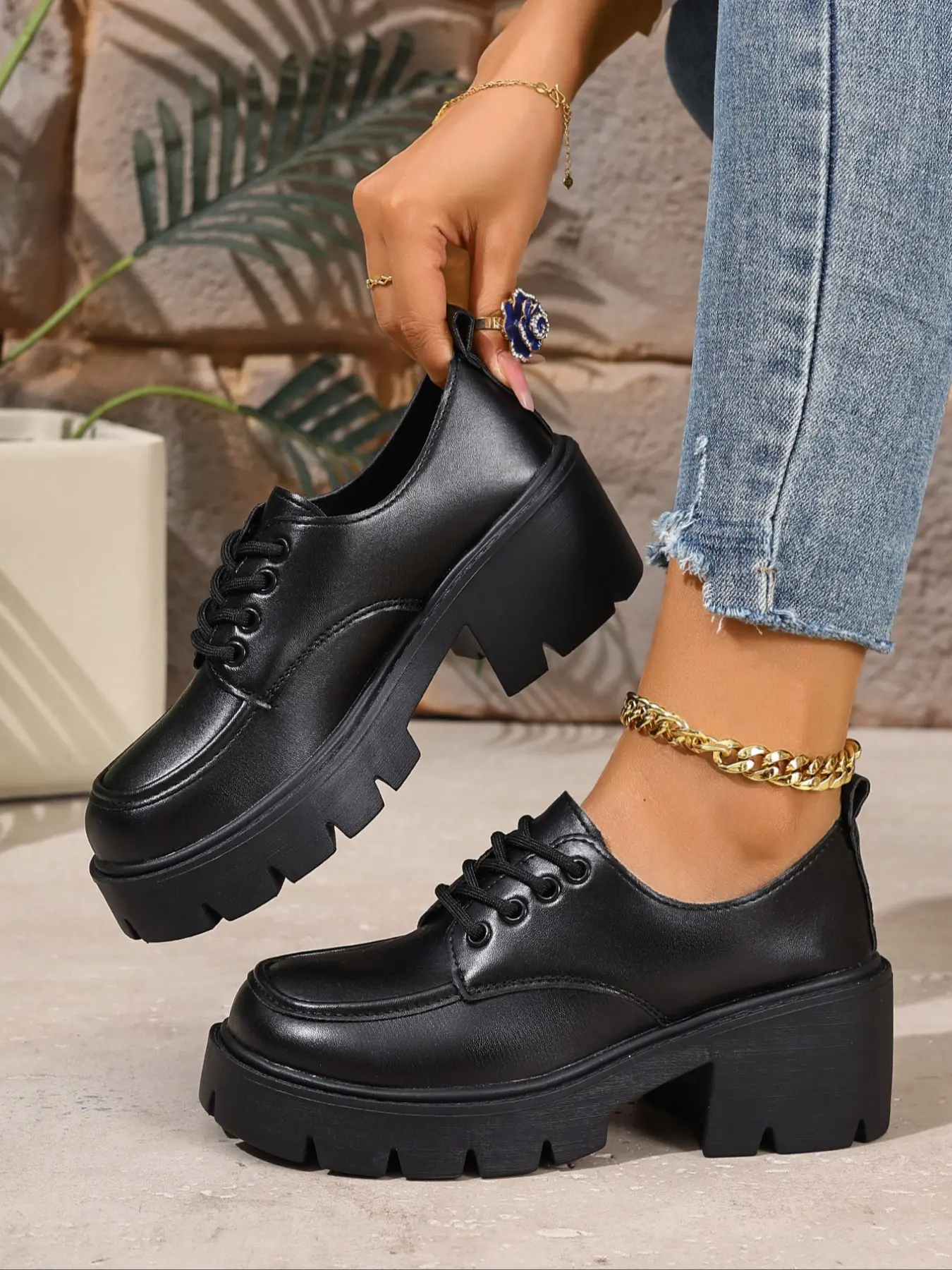 Women's Casual Thick Sole Platform Mary Jane Loafers, British Style Lace-Up Leather Shoes, All-Season Slip-On Flats, Simple Design, Fabric Lining