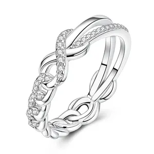LAZA Infinity Twist Chain Ring for Women, S925 Silver Plated Platinum CZ Pave, Elegant Interlocking Band Ring, Stackable Statement Jewelry, Dainty Everyday Promise Ring, Gifts for Her Birthday Graduation Valentines Day