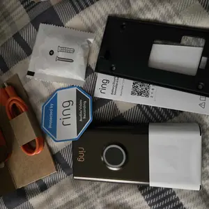 Ring Battery Doorbell+Indoor Cam Plus + Ring Assist Plus