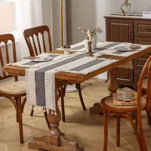 Boho Style Table Runner, Vintage Tablecloth, Table Decoration Supplies for Home Kitchen Dining Room, Home Decor