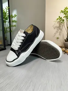 Unisex Canvas Shoes, Comfortable Vulcanized Sole, Casual Low Top Sneakers, Trainer, Textile Upper, Rubber Sole, All Season Wear