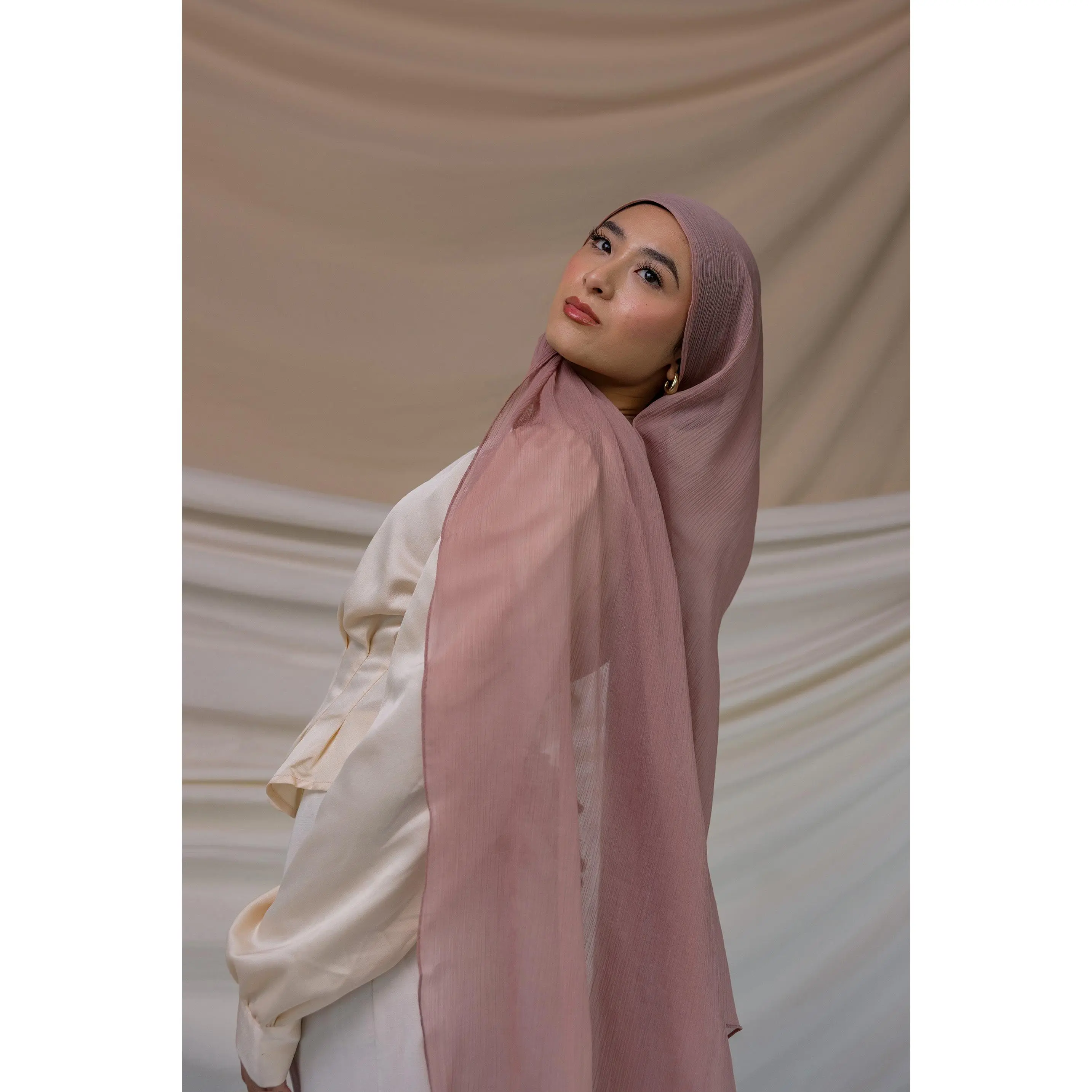 VELA Hijab for Women - Stylish Crinkle Chiffon Scarf, Lightweight & Effortless Accessory for Casual All Seasons Wear, Everyday Wear, Special Events, Style, Hand Wash