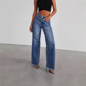 Women's Casey Astrid Low Rise Baggy Jeans