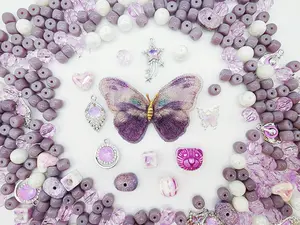 [Express] GIANT LUXURY Beautiful & Sparkling Charms for DIY Jewelry & Accessories Bead Mix Crystal Craft Kit Adjustable Clasp Chain Mesh