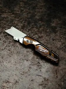 Oxide Edge Oxide Edge