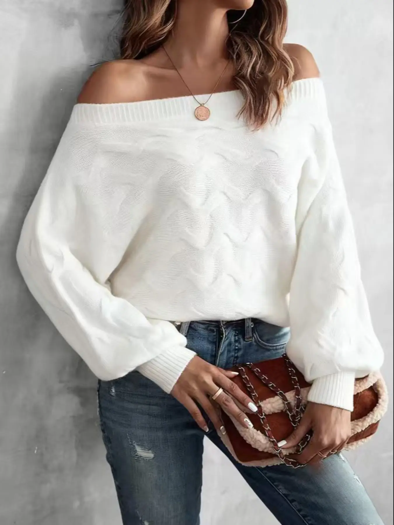 Women's Elegant Batwing Long Sleeve Knitwear Sweater, Fall & Winter Party Casual Chic Pullover, Ladies Fashion Top for Parties and Dates