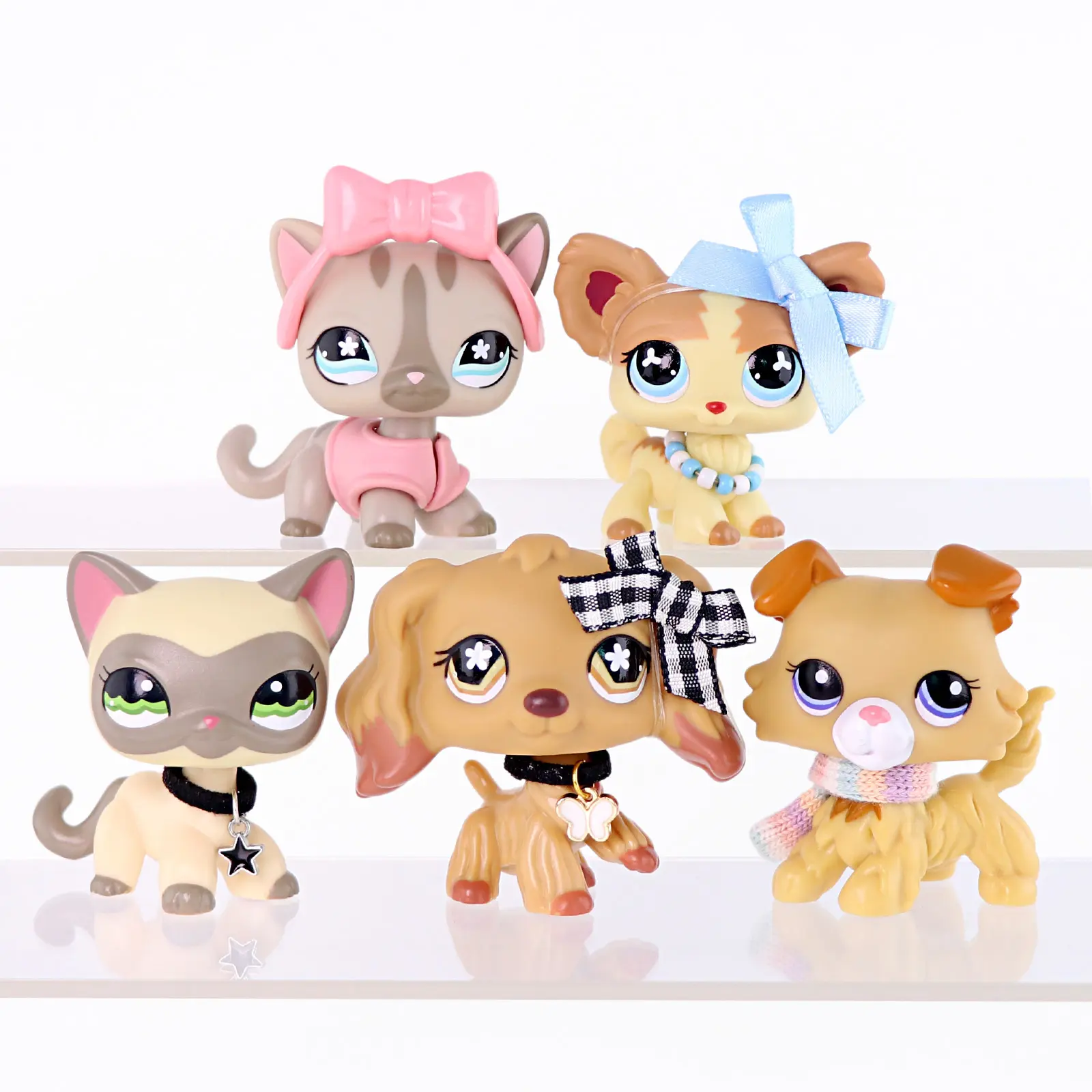 5 Pcs Mixed Mini Pet Figurines Set, 2 Siamese Cats & 3 Puppy Collectible Figures with Bow Headband, Vest, Beaded Necklace & Star Butterfly Charm Accessories, Small Cartoon Animal Statues Pretend Play Toys for Kids, Dollhouse Mini Ornaments