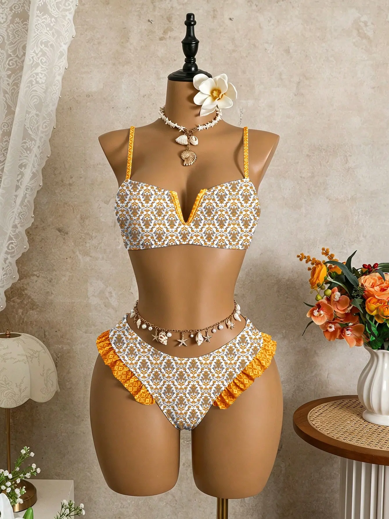 VYNCE Women's Summer Beach Floral Print Ruffle Trim Sexy Bikini Swimwear Set Two Piece Bathing Suit Vacation Outfit