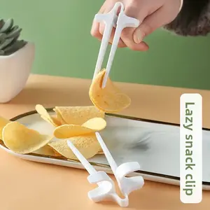 Finger Chopsticks Lazy Assistive Chopsticks for Playing Games Snack Holder Non-Dirty Hands Chopsticks Finger Ring Food Clip