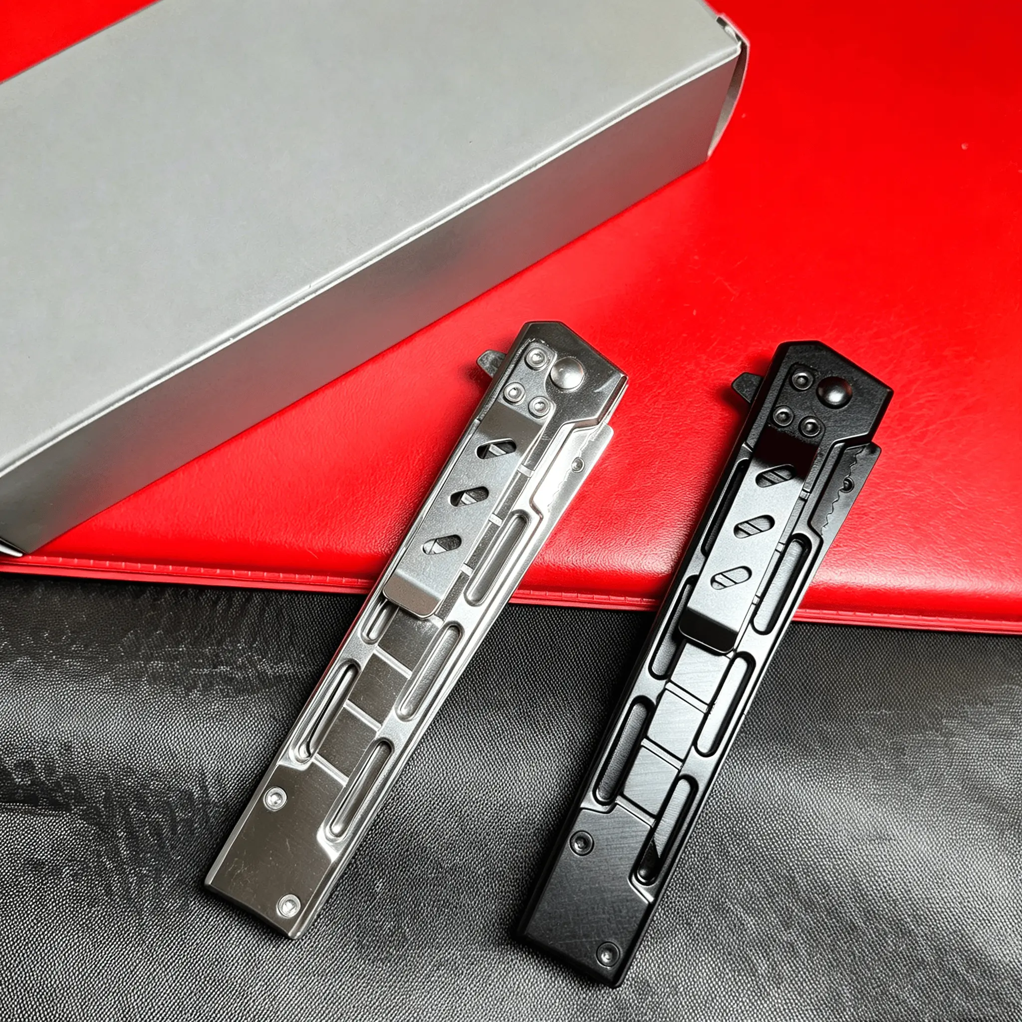 Portable folding knife featuring a lightweight aluminum alloy handle; ideal for outdoor activities and camping—a top choice for EDC enthusiasts.