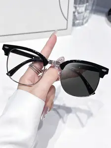 Fashion Retro Metal Half Frame Photochromic Glasses, Vintage Frames, Unisex Casual Outdoor Use, Light-Responsive, Blue Light Protection, All Seasons