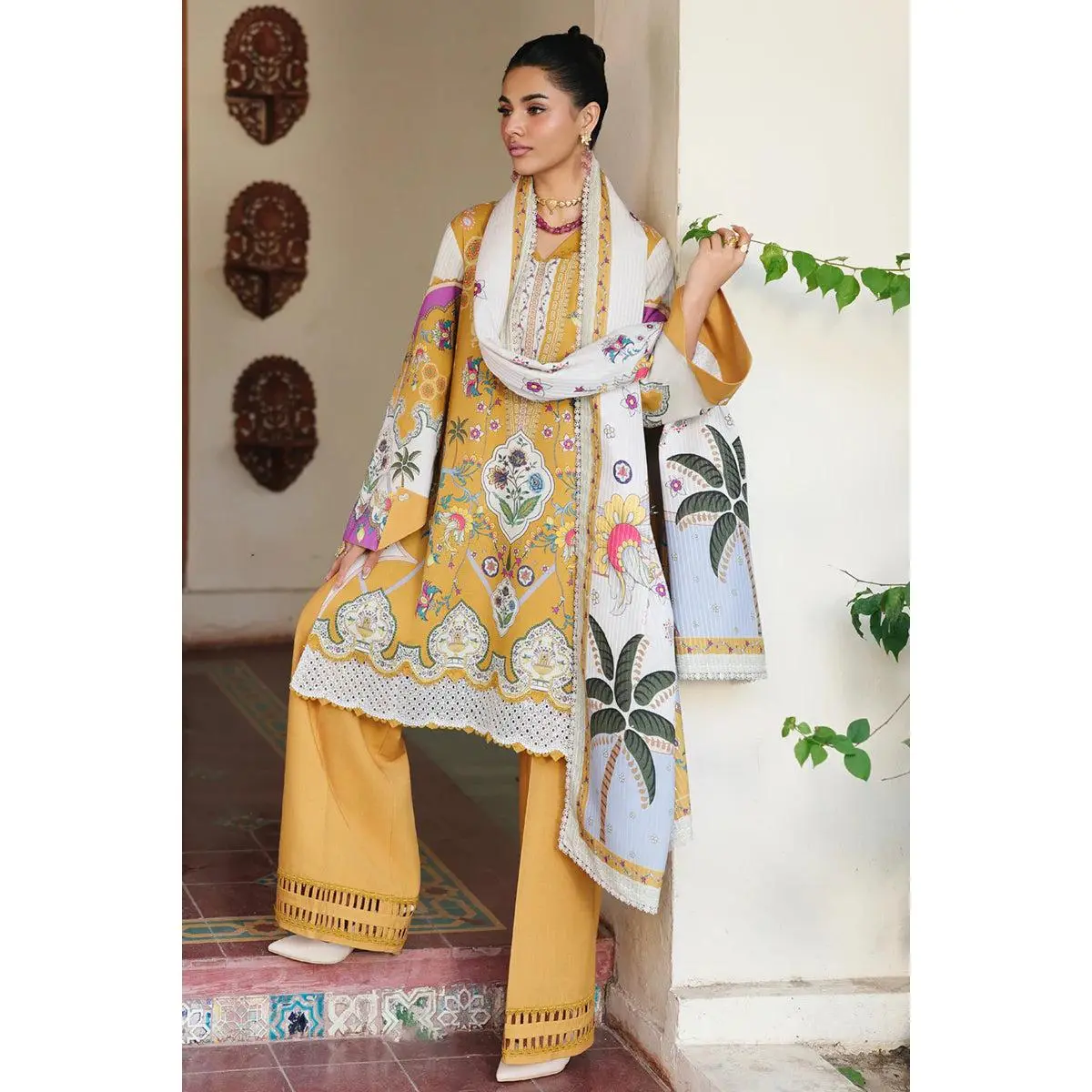 Qalamkar - QW-07 A Celina Three Piece Jacquard Weaved