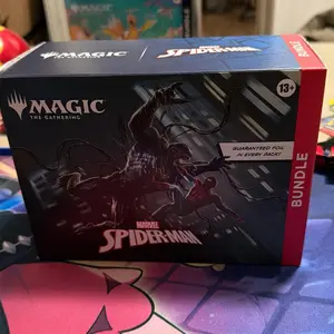 Magic the Gathering Marvel Spider-Man Bundle Box