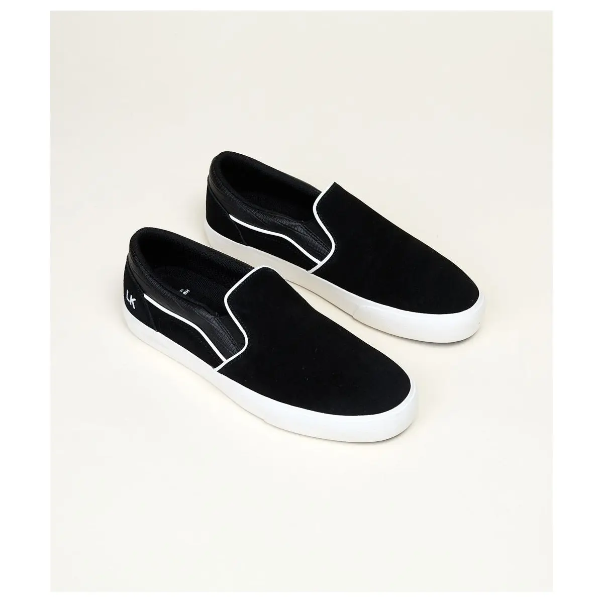Hours is Yours Skateboard Shoes B1 Lizard King Black Iguana
