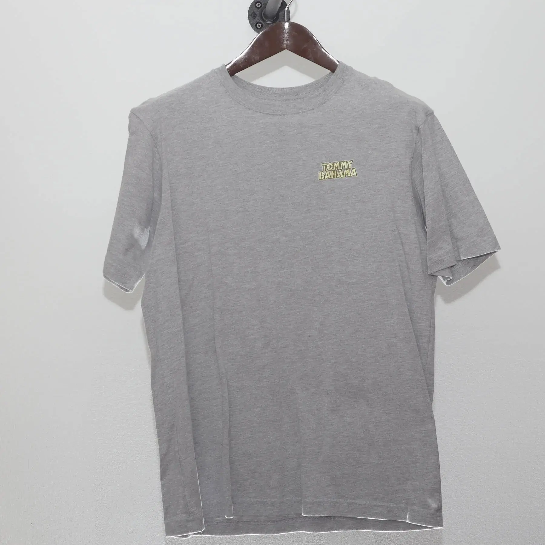 Vintage Y2K Tommy Bahama "Grill Sergeant" T-Shirt - L