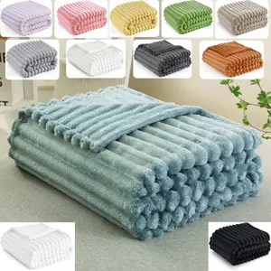 Faux Rabbit Fur Throw Blanket, Soft Warm & Cozy Throw Blanket, Versatile All-season Gift for Home, Office, Travel, Decorative Giftable Blankets, Christmas Gifts For GF