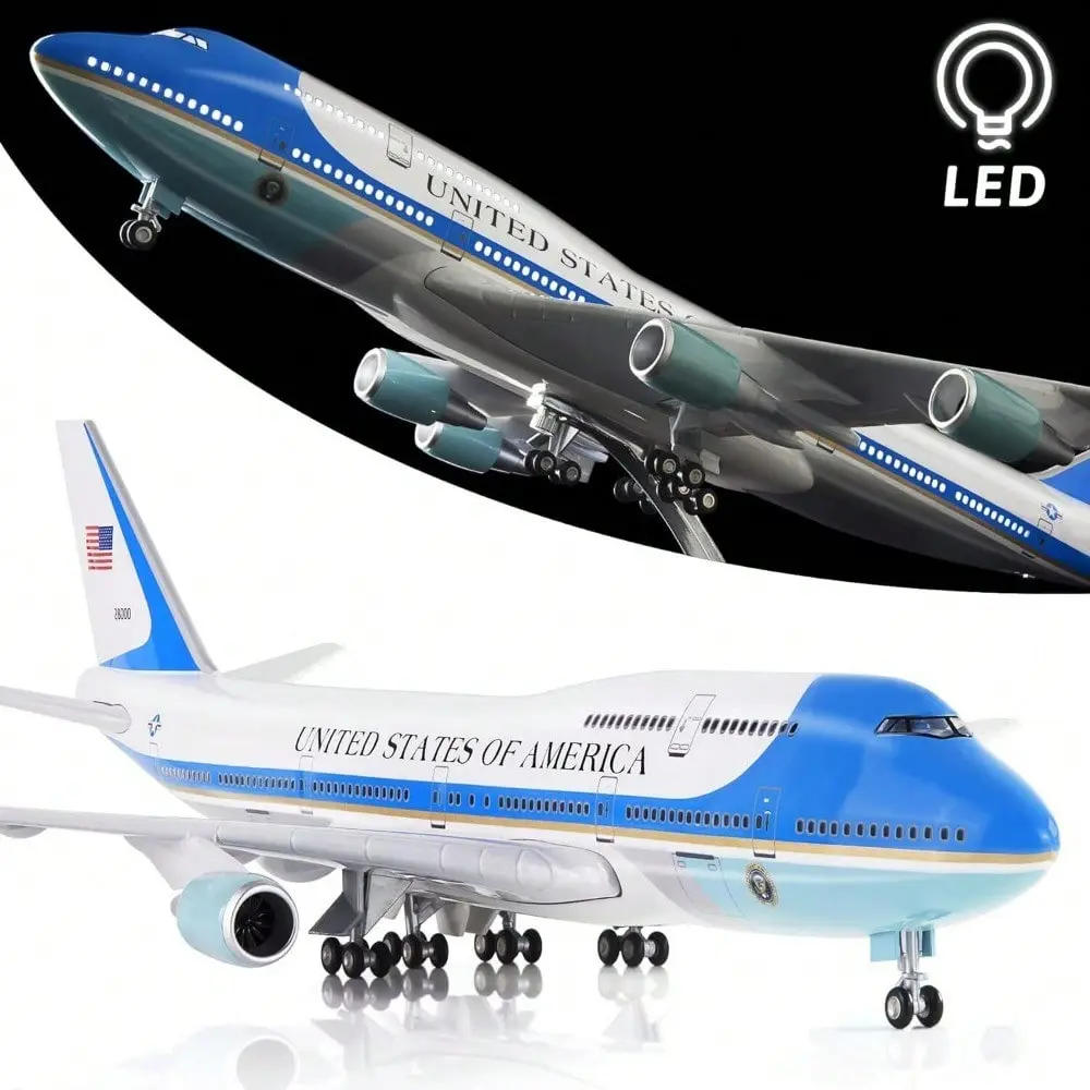 STONESTAR 1/150 One Boeing 747 Airplane Model W/ Landing Gear Voice Control Lamp