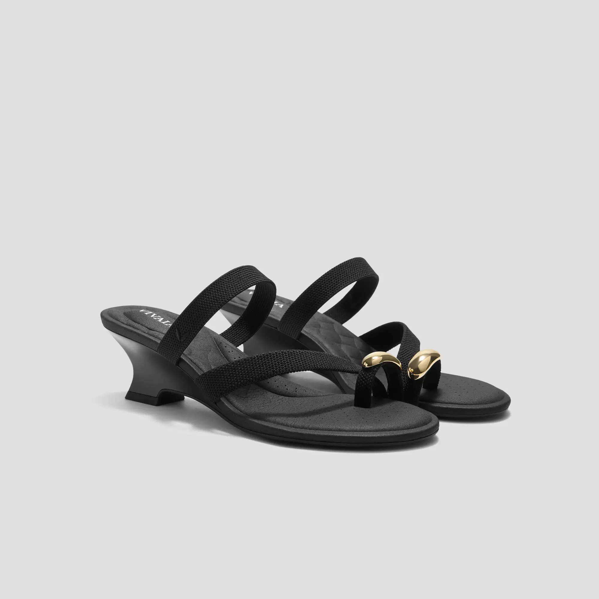 VIVAIA Women's Eden Artist Collab Wedge Sandals, Wearable Art Knit Toe Ring Design with 1.9 in Elegant Heel for Walking, Walking Shoes, Elegant Heeled Sandals, Recycled Knit, Footwear, Round Toe, Resort Wear