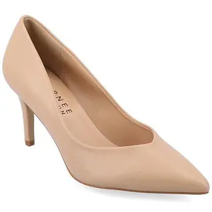 Journee Collection Women Tru Comfort Foam Narrow Width Gabriella Pumps