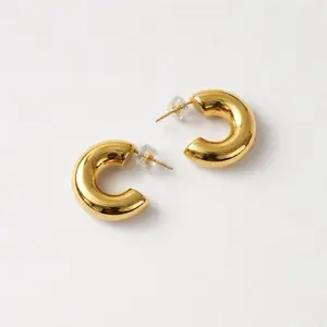 Ava Hoops