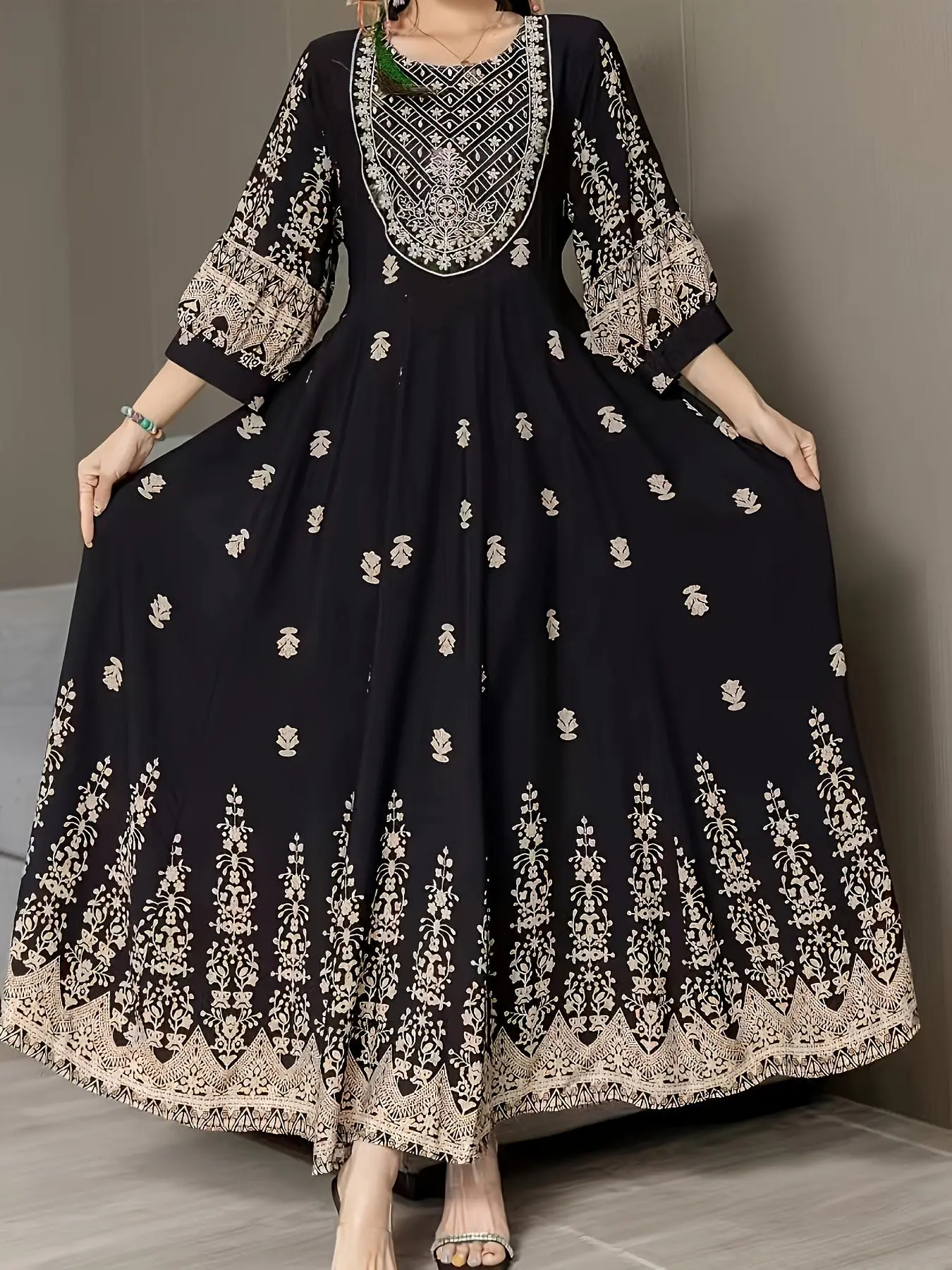 green emerald velvet dress Gold Lace Sequin Embroidered Hiajb Bridal Ball Gown Muslim Dress Black / 44