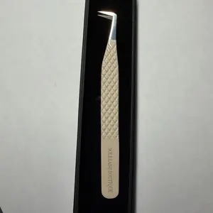 Solé Precision Volume Lash Tweezer for Professional Lash Extension and Application