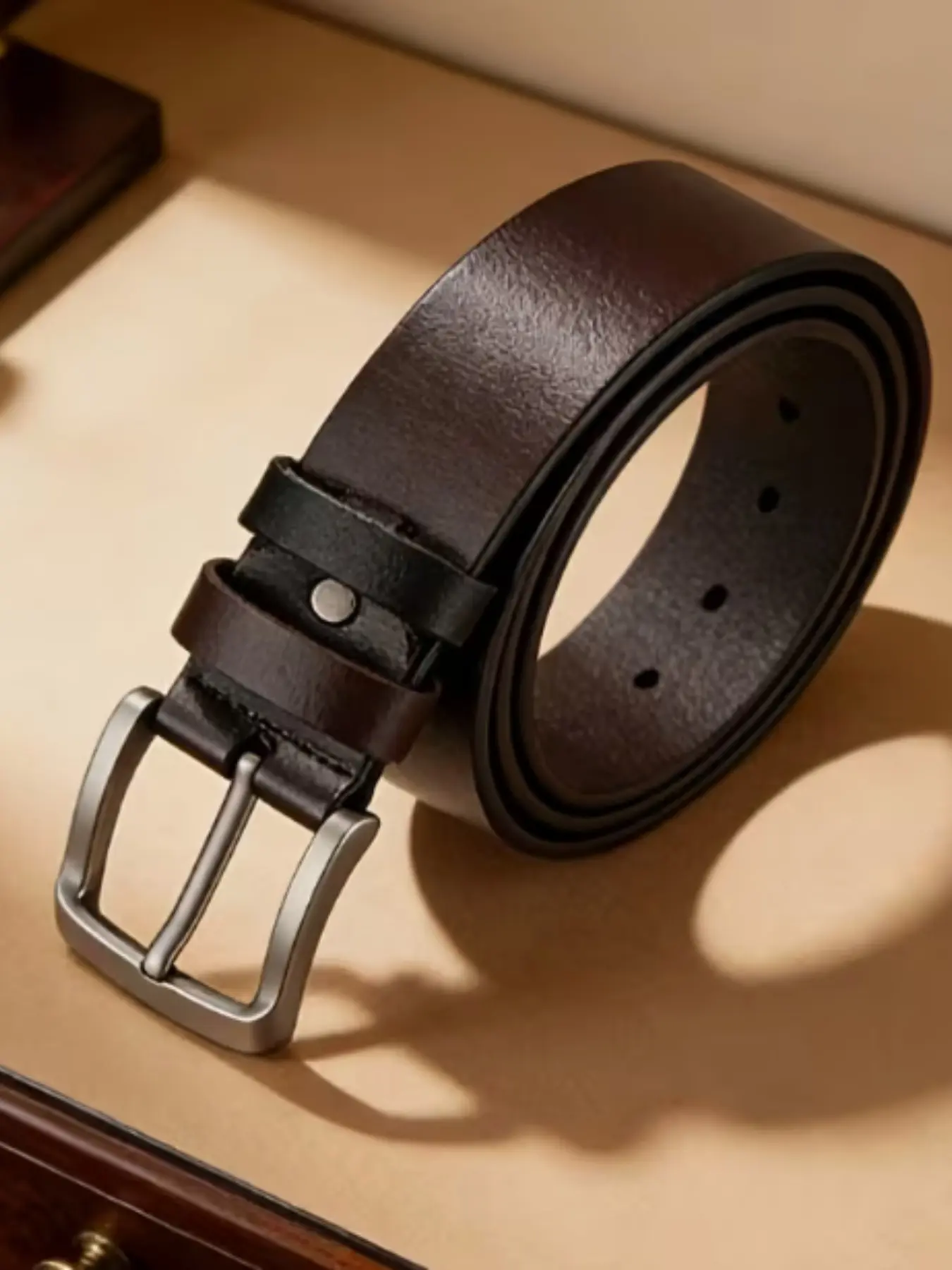 Men's Genuine Leather Belt, Handmade Classic Casual Design, Perfect for Daily and Formal Occasions, Ideal Gift for Loved Ones, Vintage Leather Belt, Business Casual Belt, Business Fashion Belt, Casual Dress Belt, Versatile Fashion Belt, Belts Men