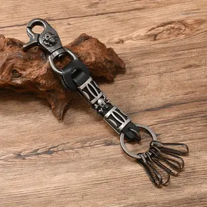 Stylish Punk Style Men'S Keychain with Fashionable Vintage Skull Head Key Pendant-G