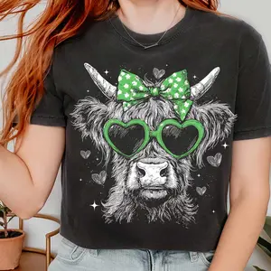 Vintage Highland Cow St. Patrick's Day Unisex T-Shirt/Sweatshirt/Hoodie, Retro Patricks Day Shirt, Coquette St Patty's Day Sweatshirt, Lucky Hoodie, Highland Cow Patricks Coquette Shirt