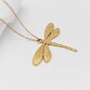 Elegant Stainless Steel 3D Dragonfly Pendant Clavicle Necklace for Women Perfect Gift for Lovers and Friends Ideal for Casual & Special Occasions