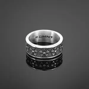 The Daisy Ring - Silver RG204