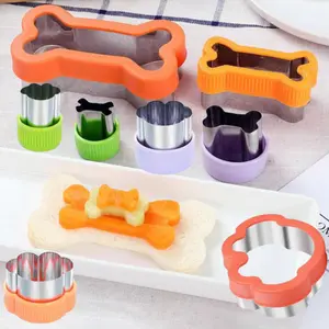 8 Pcs Cookie Cutter Stainless Steel Dog Cookie Cutter Cookie Cutter Dog Bone and Dog Paw Print Cookie Cutter Homemade Cookies Kitchen Baking Tools for Cakes and Cookies in Different Sizes