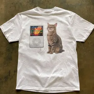 Gildan Men's and Women's T-shirt, Cat Listening To Rainbows Graphic Tee, Unisex T-shirt, Gift T-shirt, Y2k Unisex Graphic Tees Gothic Grunge Emo Scene Amity Affliction Style Clothes Menswear Womenswear Streetwear