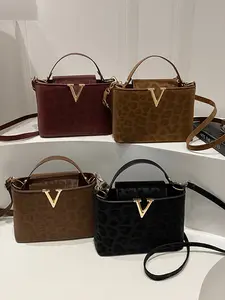 Vintage Leopard Print Bucket Bag, Fashionable Shoulder Crossbody Handbag, Multiple Colors Available, PU Material, Adjustable Strap