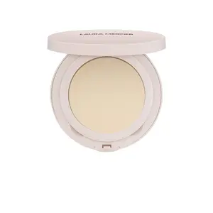Laura Mercier Ultra Blur Pressed Powder in Translucent