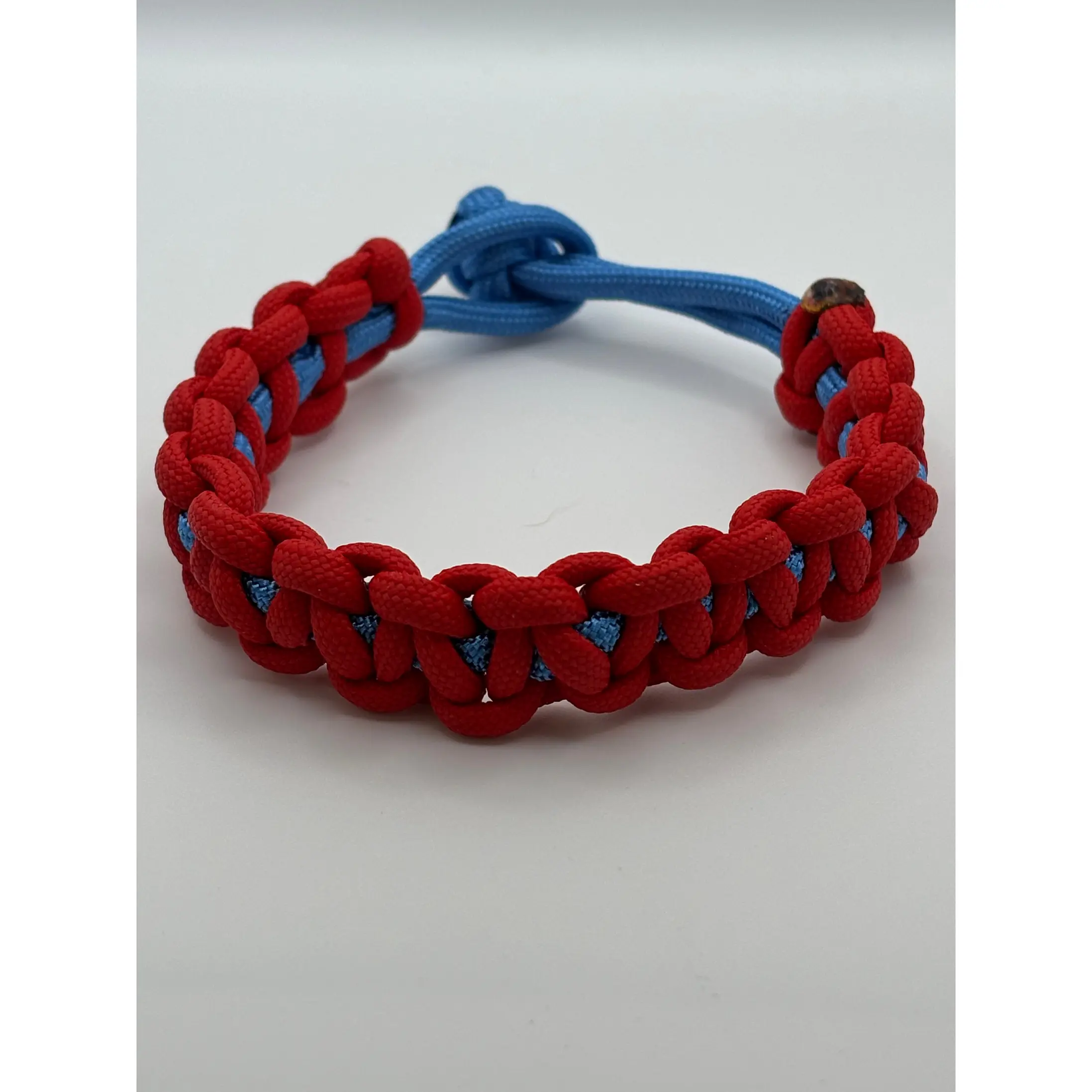 Handmade Adjustable Cobra Knot Paracord Bracelet (Red/Blue)