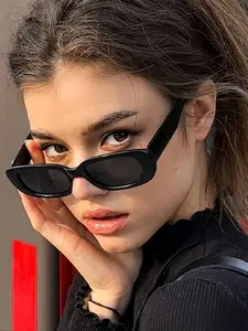 Unisex Simple Style Plain Color Sunglasses, Trendy Casual Rectangle Frame Sun Protection Sunglasses for Everyday Use, Fashion Accessories for Outdoor Activities, Trendy Beach Eyewear