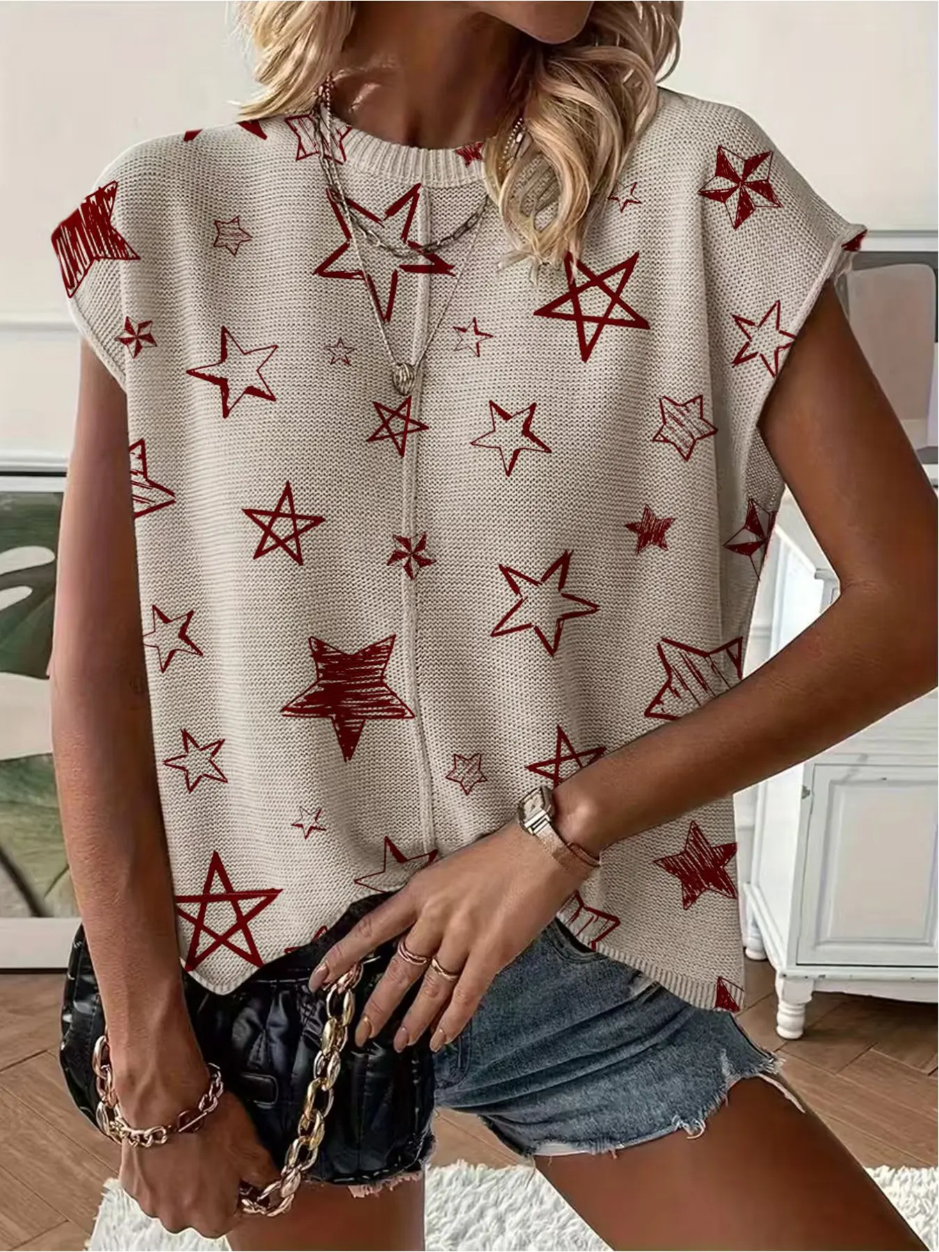 Spring/Summer crew neck drop-shoulder loose fit contrast star print short-sleeve women's knit top, vacation style, casual elegant commute, ladies short-sleeve knit top, bikini cover-up, Knitwear