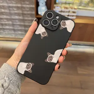 Adorable Siamese Cat Cartoon Aesthetic Phone Case for iPhone 16 11 15 14 13 12 Pro Max Plus - Black, Women's Birthday and Cat Enthusiast's Protective Gift