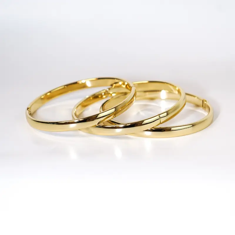 Stylish Bracelet Set of Three - Bangle Bracelets for Women/Men - High-Quality and Adjustable - Perfect Addition to Your Jewelry Collection