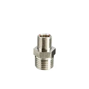 Green Stuff World for Models and Miniatures 1/4" to 1/8" Airbrush Thread Adapter 2421