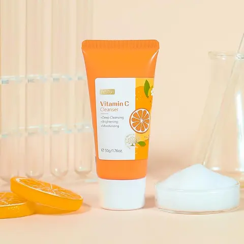 Hydrating Vitamin C Facial Cleanser, Deep Cleansing & Brightening Facial Wash, Moisturizing Facial Cleanser, Comfort Facial Cleansing Skincare Product For Women & Men