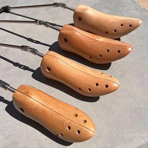 Professional Western Boot Stretcher for Wide Feet – Adjustable, Durable & Easy-to-Use Unisex Stretcher Boots Footwear