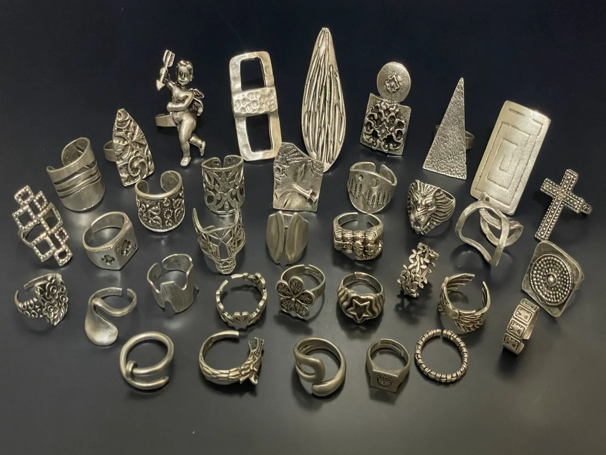 Boho Hippie adjustable rings. Statements ring.
